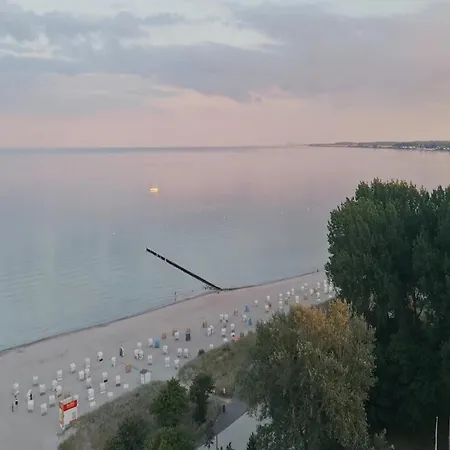 Reihenhaus Mit Wlan In Am Mueritzsee 度假居