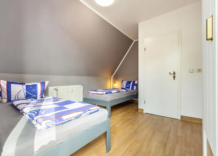 Feriehus Reihenhaus Mit Wlan In Am Mueritzsee *