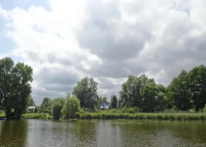 Feriehus Reihenhaus Mit Wlan In Am Mueritzsee
